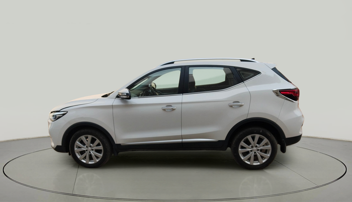 2024 MG ASTOR Shine 1.5 MT (Ivory), Petrol, Manual, 15,929 km, exterior