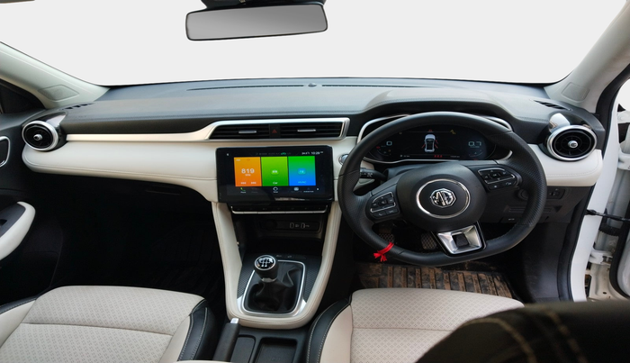 2024 MG ASTOR Shine 1.5 MT (Ivory), Petrol, Manual, 15,929 km, interior