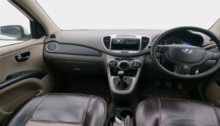 2011 Hyundai i10 MAGNA 1.1, Petrol, Manual, 73,854 km, interior