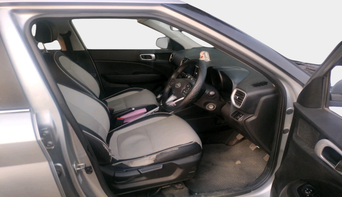 2021 Hyundai VENUE SX 1.5 CRDI, Diesel, Manual, 79,880 km, interior