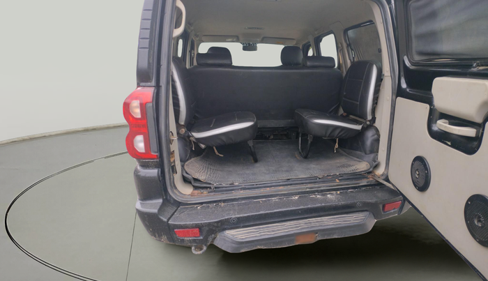 2019 Mahindra Scorpio S9, Diesel, Manual, 1,07,767 km, exterior