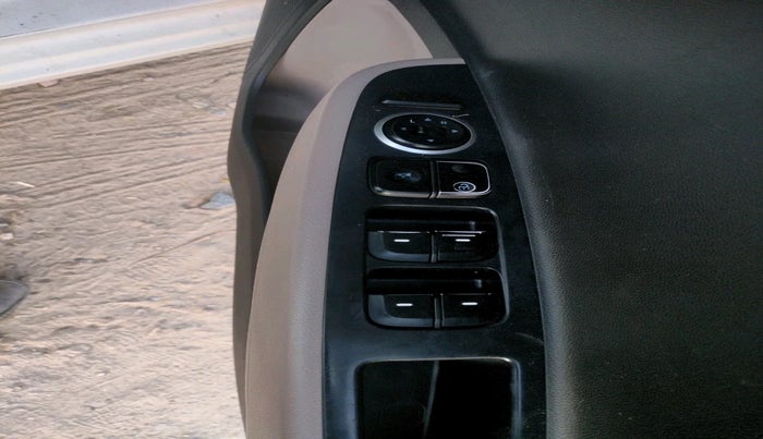 2016 Hyundai Xcent S 1.1 CRDI, Diesel, Manual, 83,586 km, interior