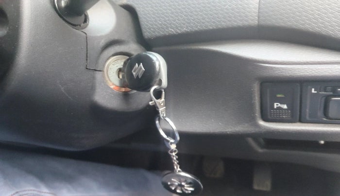 2016 Maruti Vitara Brezza VDI (O), Diesel, Manual, 1,08,805 km, interior