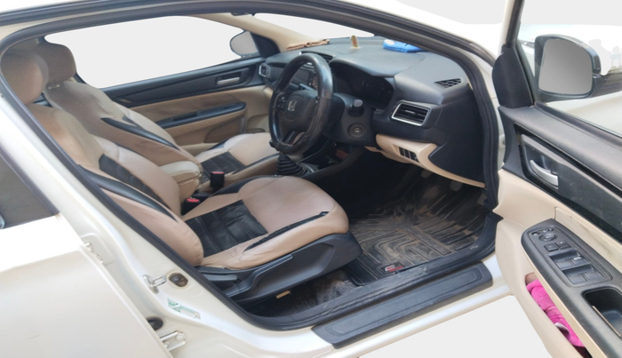 2018 Honda Amaze 1.2L I-VTEC S, Petrol, Manual, 1,10,300 km, interior