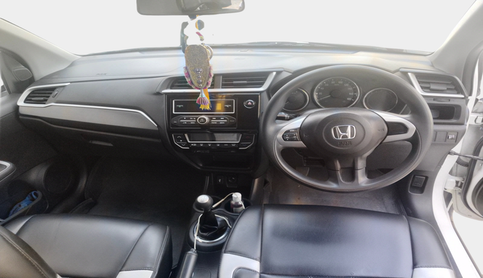 2016 Honda BR-V 1.5L I- DTEC V, Diesel, Manual, 1,31,200 km, interior