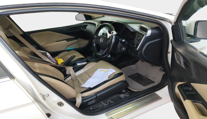 2015 Honda City 1.5L I-DTEC E, Diesel, Manual, 1,95,437 km, interior