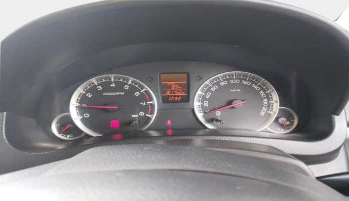 2014 Maruti Swift VXI, Petrol, Manual, 1,21,752 km, interior