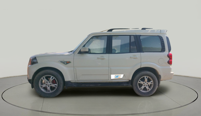 2016 Mahindra Scorpio S6 PLUS 1.99, Diesel, Manual, 1,63,085 km, exterior