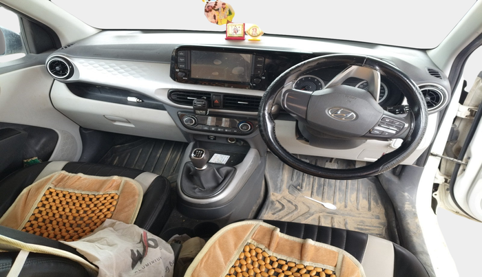 2022 Hyundai GRAND I10 NIOS SPORTZ 1.2 KAPPA VTVT CNG, Petrol, Manual, 70,672 km, interior