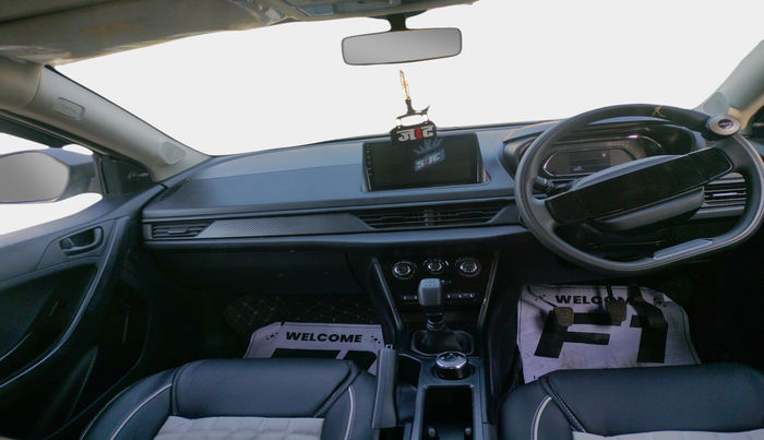 2024 Tata NEXON SMART 1.2 PETROL, Petrol, Manual, 13,237 km, interior