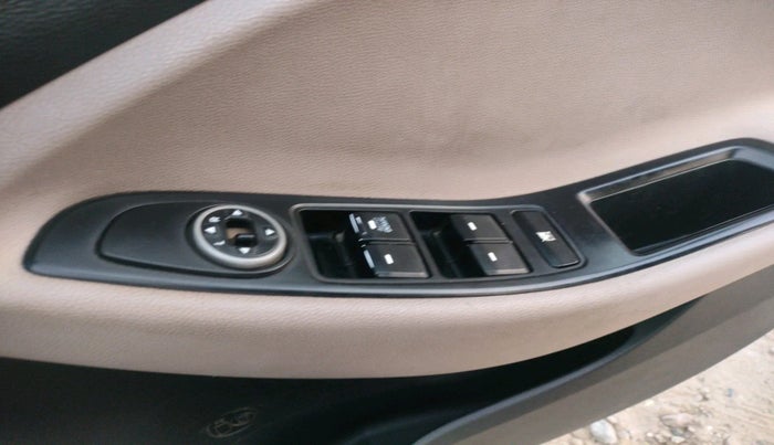 2020 Hyundai Elite i20 MAGNA PLUS 1.2, Petrol, Manual, 82,950 km, interior