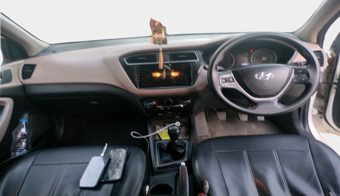 2020 Hyundai Elite i20 MAGNA PLUS 1.2, Petrol, Manual, 82,950 km, interior