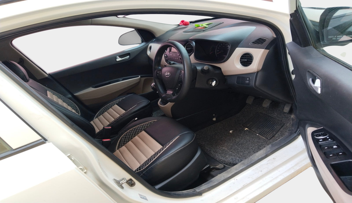 2016 Hyundai Grand i10 SPORTZ 1.2 KAPPA VTVT, Petrol, Manual, 70,401 km, interior