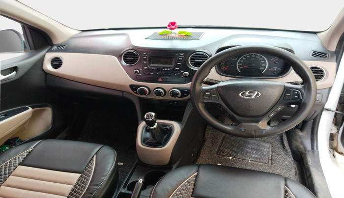 2016 Hyundai Grand i10 SPORTZ 1.2 KAPPA VTVT, Petrol, Manual, 70,401 km, interior