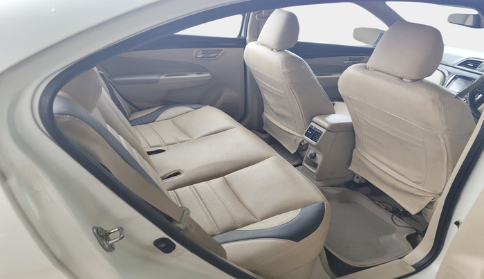 2016 Maruti Ciaz ZDI+ SHVS, Diesel, Manual, 1,03,771 km, interior