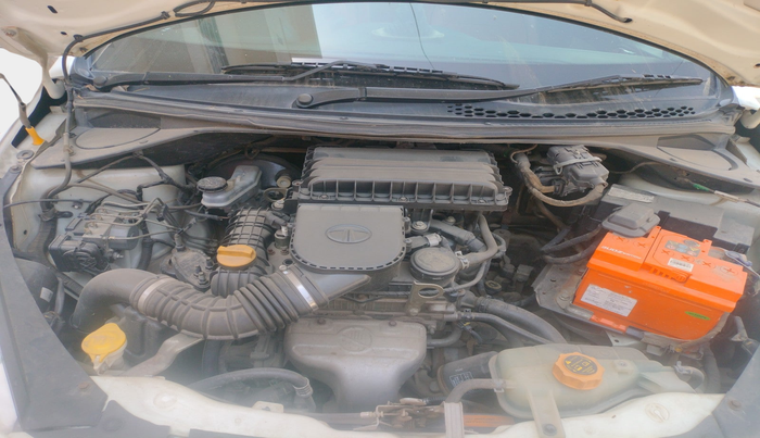 2018 Tata Tiago XZ PETROL, Petrol, Manual, 70,085 km, exterior