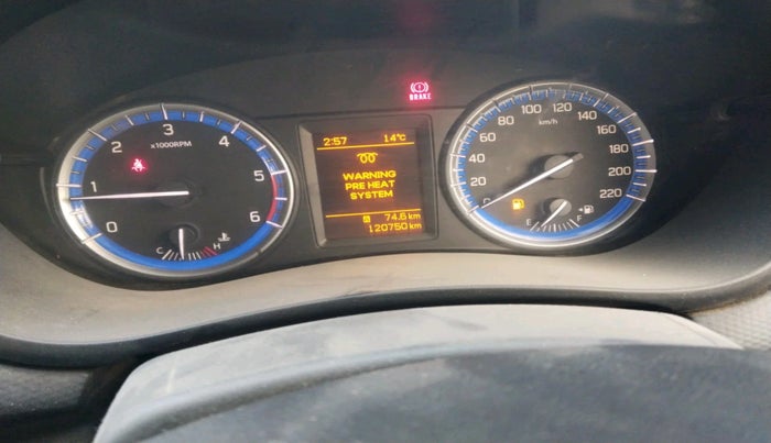 2015 Maruti S Cross SIGMA 1.3, Diesel, Manual, 1,20,750 km, interior