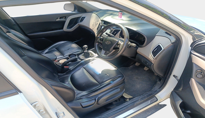 2016 Hyundai Creta SX PLUS 1.6 DIESEL, Diesel, Manual, 1,81,657 km, interior