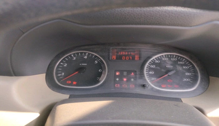 2014 Renault Duster 85 PS RXL DIESEL (OPT), Diesel, Manual, 1,39,311 km, interior