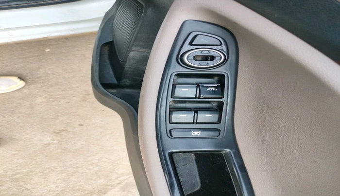 2015 Hyundai Elite i20 ASTA 1.4 CRDI, Diesel, Manual, 1,09,816 km, interior