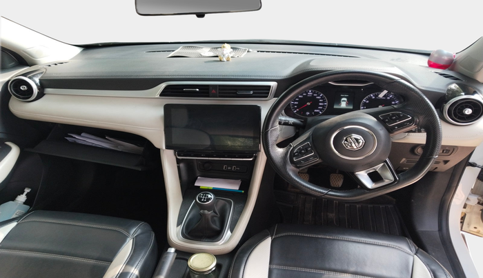 2022 MG ASTOR SUPER EX 1.5 MT, Petrol, Manual, 26,394 km, interior