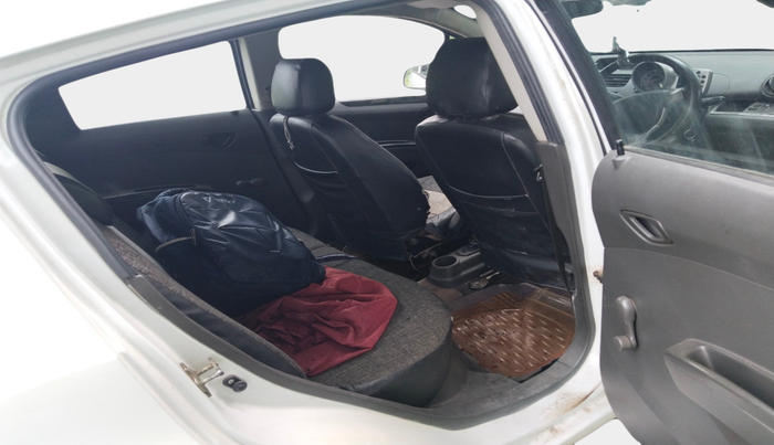 2011 Chevrolet Beat LS DIESEL, Diesel, Manual, 1,36,155 km, interior