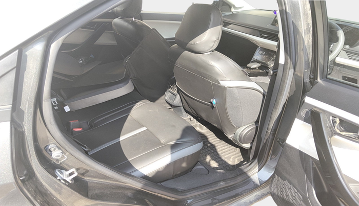 2024 Tata NEXON Pure S 1.2 Revotron 6AMT, Petrol, Automatic, 3,354 km, interior