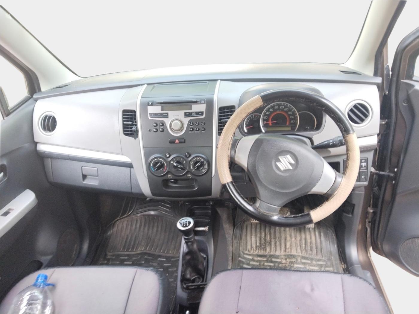 2011 Maruti Wagon R 1.0 VXI, Petrol, Manual, 64,522 km, interior