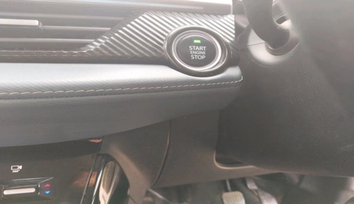 2025 Tata Curvv Creative Plus S 1.2 Petrol 6MT, Petrol, Manual, 19,600 km, interior