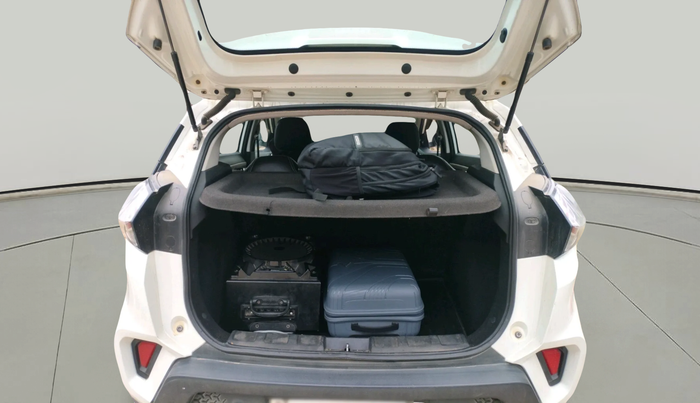 2020 Tata NEXON XZ DIESEL, Diesel, Manual, 1,46,948 km, exterior