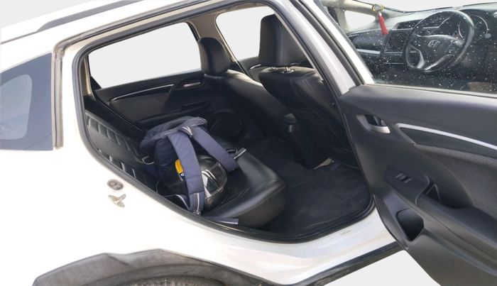 2017 Honda WR-V 1.5L I-DTEC VX MT, Diesel, Manual, 1,75,444 km, interior