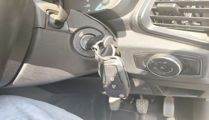 2018 Ford Ecosport AMBIENTE 1.5L DIESEL, Diesel, Manual, 1,04,339 km, interior