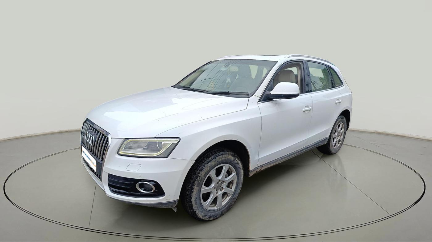 2013 Audi Q5 2.0 TDI QUATTRO, Diesel, Automatic, 1,17,670 km, exterior