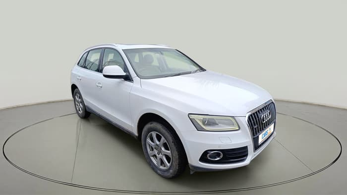 2013 Audi Q5 2.0 TDI QUATTRO, Diesel, Automatic, 1,17,670 km, exterior