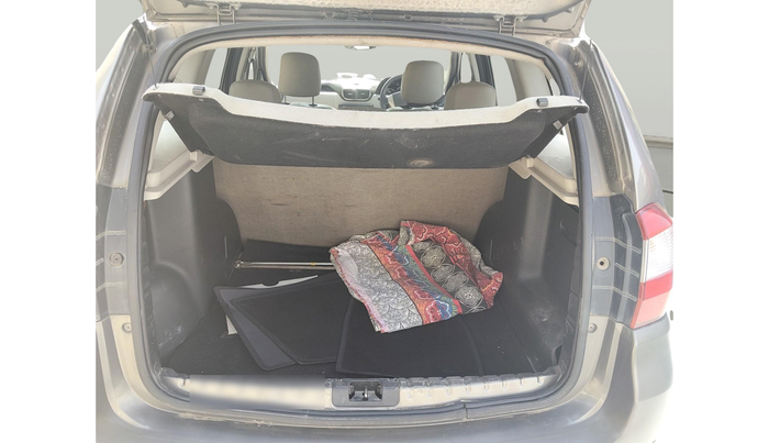 2016 Nissan Terrano XV D THP 110 PS, Diesel, Manual, 1,00,689 km, exterior