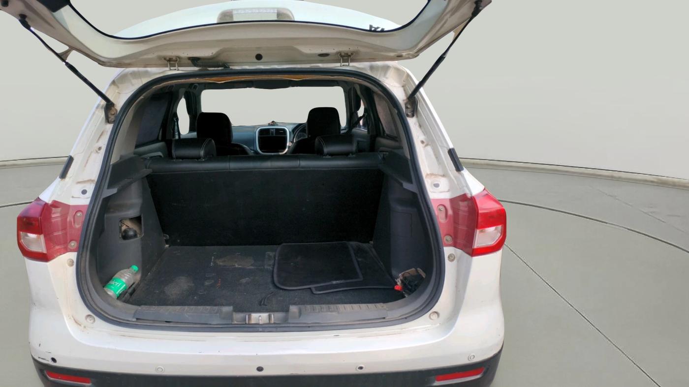 2017 Maruti Vitara Brezza VDI (O), Diesel, Manual, 1,29,623 km, exterior