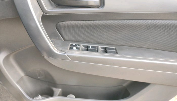 2017 Maruti Vitara Brezza VDI (O), Diesel, Manual, 1,29,623 km, interior