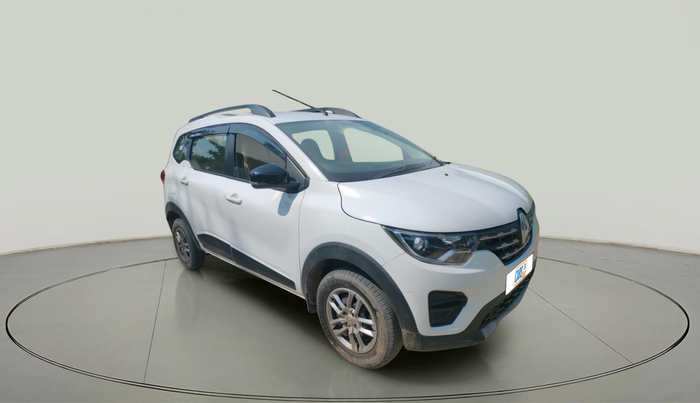 2023 Renault TRIBER RXT, Petrol, Manual, 32,062 km, exterior