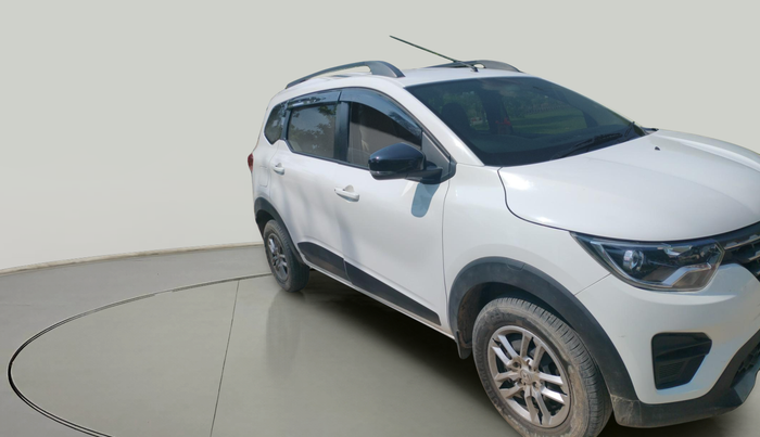 2023 Renault TRIBER RXT, Petrol, Manual, 32,062 km, exterior