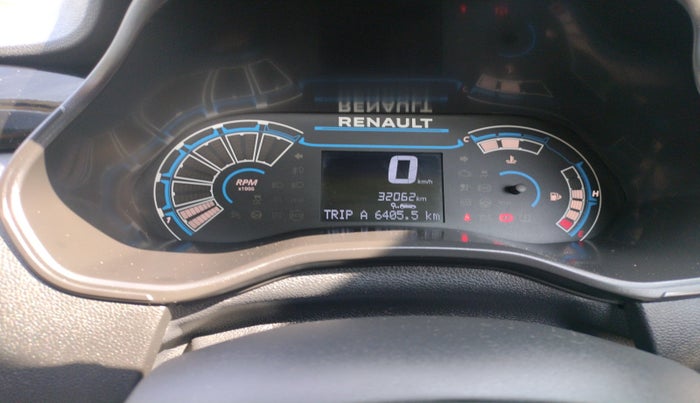 2023 Renault TRIBER RXT, Petrol, Manual, 32,062 km, interior