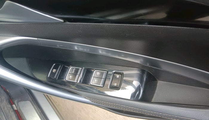 2019 MG HECTOR SHARP 2.0 DIESEL, Diesel, Manual, 1,17,155 km, interior