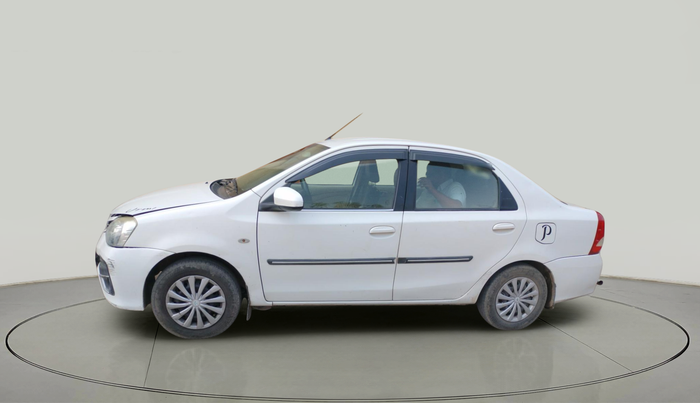 2017 Toyota Etios G, Petrol, Manual, 2,35,528 km, exterior