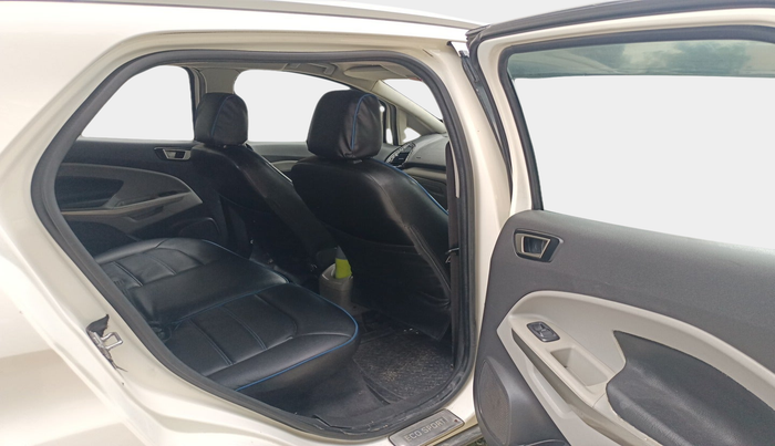 2016 Ford Ecosport TREND+ 1.5L DIESEL, Diesel, Manual, 1,36,204 km, interior