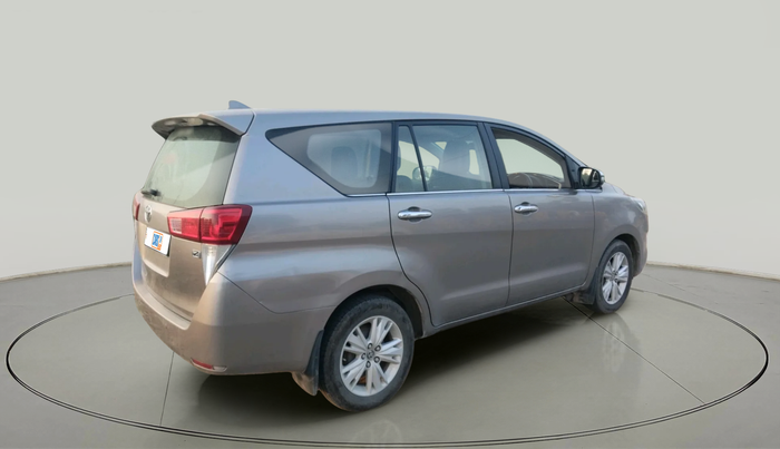 2018 Toyota Innova Crysta 2.4 ZX 7 STR, Diesel, Manual, 1,73,693 km, exterior