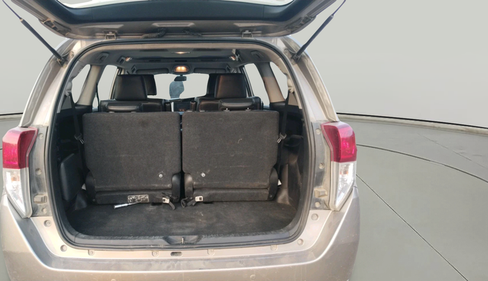 2018 Toyota Innova Crysta 2.4 ZX 7 STR, Diesel, Manual, 1,73,693 km, exterior