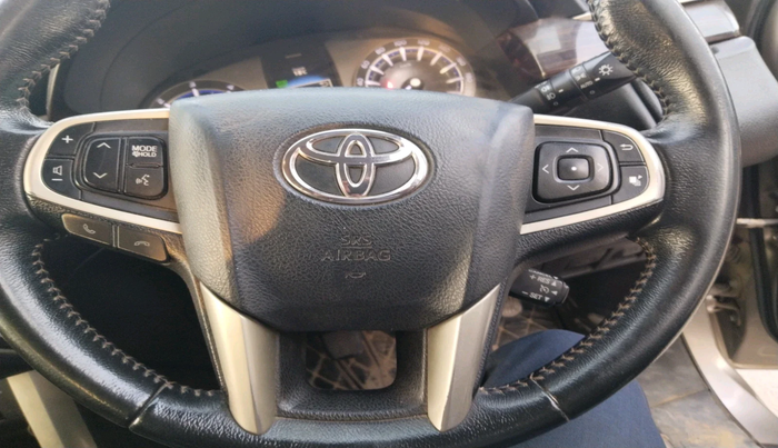 2018 Toyota Innova Crysta 2.4 ZX 7 STR, Diesel, Manual, 1,73,693 km, interior