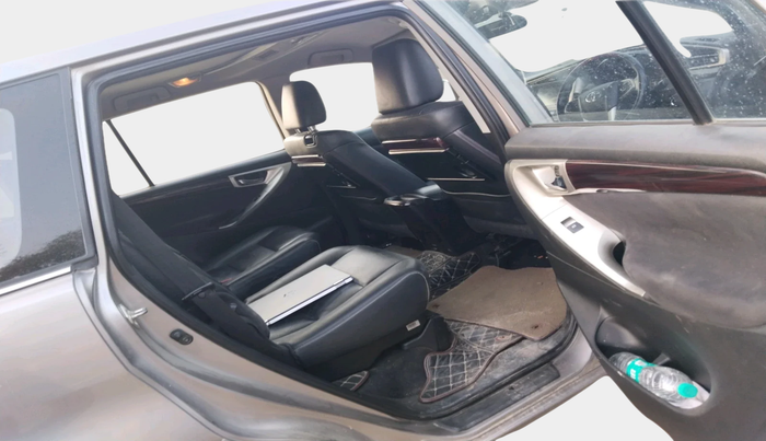 2018 Toyota Innova Crysta 2.4 ZX 7 STR, Diesel, Manual, 1,73,693 km, interior