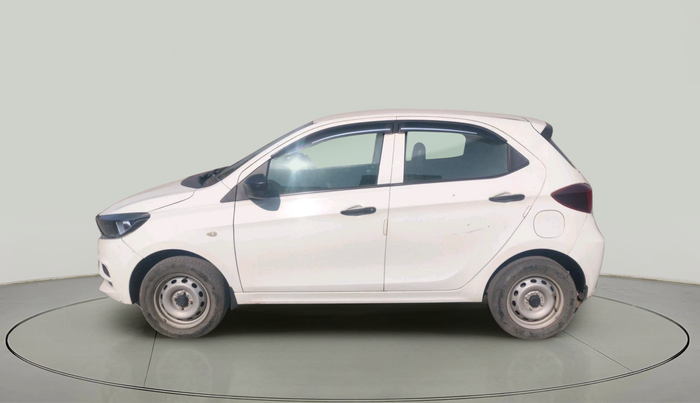 2022 Tata Tiago XE PETROL, Petrol, Manual, 28,401 km, exterior