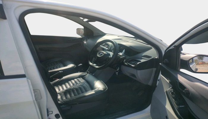 2022 Tata Tiago XE PETROL, Petrol, Manual, 28,401 km, interior