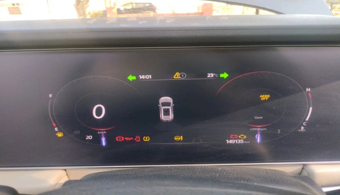 2022 Mahindra XUV700 AX 7 LUXURY D MT 7 STR, Diesel, Manual, 1,49,135 km, interior